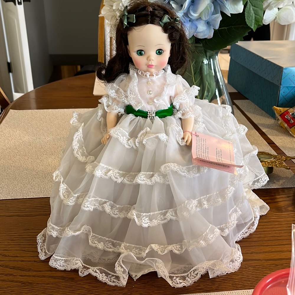 Madame Alexander Scarlett doll